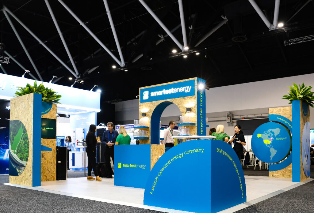 Smartest Energy brand booth by Popology